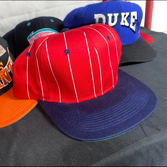 ♦️VTG Headmaster Red Snapback w/white stripes - Picture 1 of 2